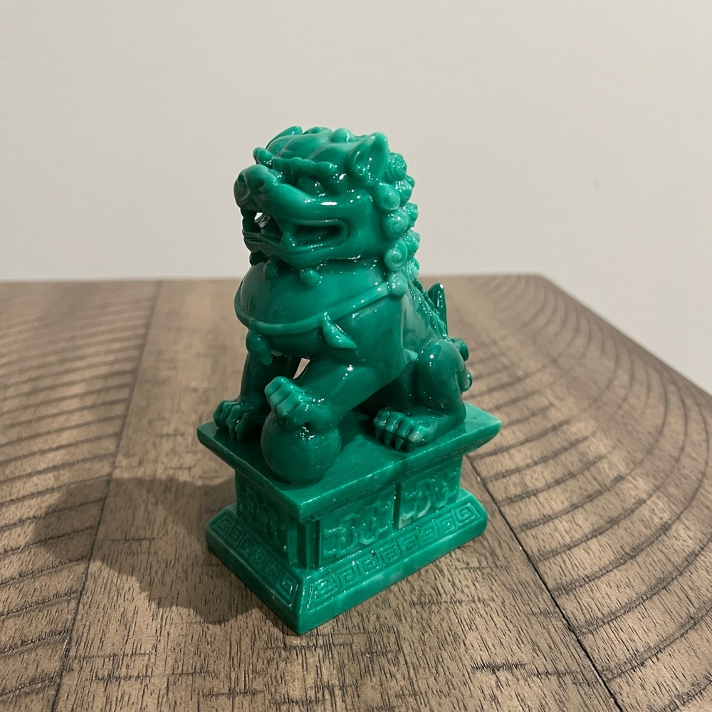 Jadeite Feng Shui Prosperity Fu Foo Dog Guardian Lion 4.5” Trad Chinese Figure